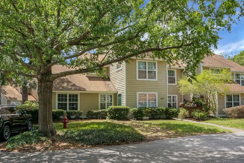 1044 Planters Pl, Mount Pleasant, SC, 29464-3177 | Card Image