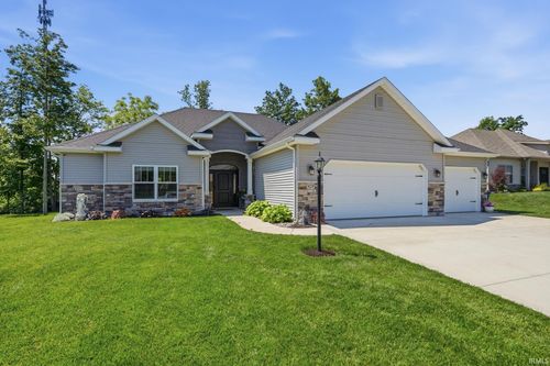 429 Ironwood Ln, Ossian, IN, 46777-9068 | Card Image
