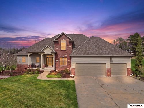 575 Franklin Dr, Crete, NE, 68333-2556 | Card Image