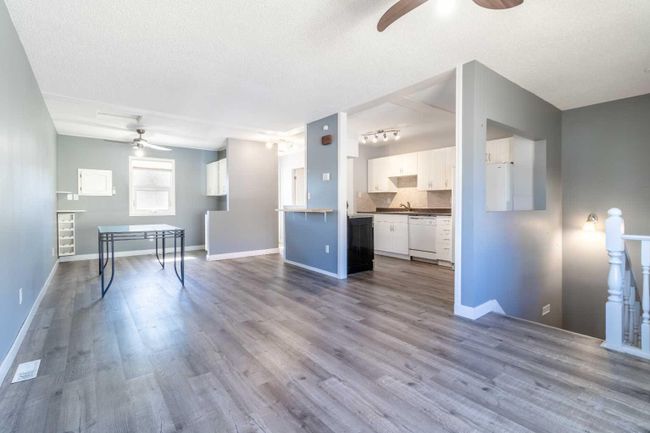 8 - 5943 60 A Street, Home with 3 bedrooms, 1 bathrooms and 1 parking in Red Deer AB | Image 4