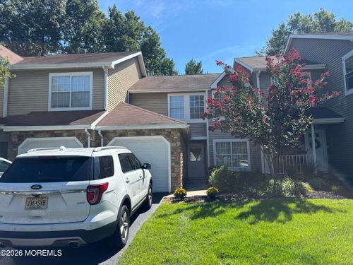 15 Saddle Ct, Tinton Falls, NJ, 07753-7533 | Card Image