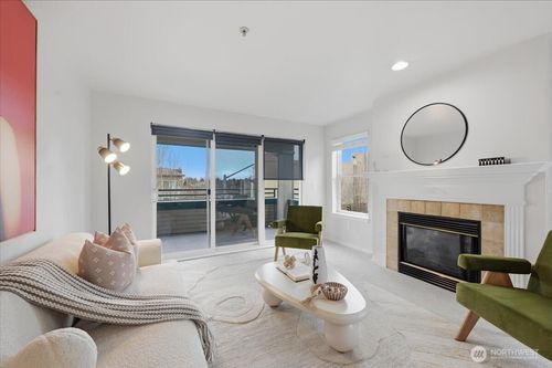 apt-n308-8760 Greenwood Ave N, Seattle, WA, 98103-3677 | Card Image