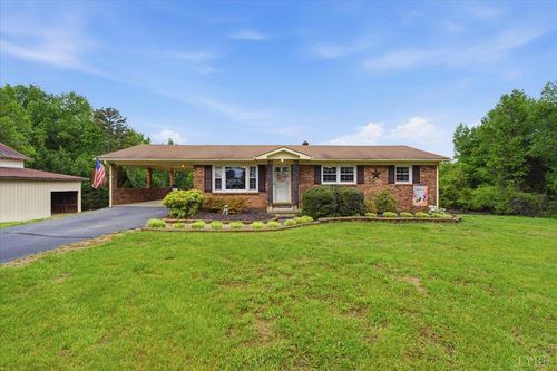 6141 Renan Rd, Hurt, VA, 24563-3227 | Card Image