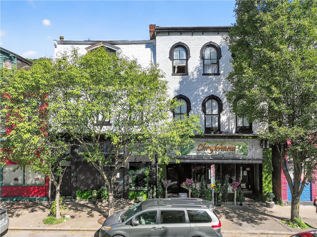 410 S Main St, Wabash, PA 15215