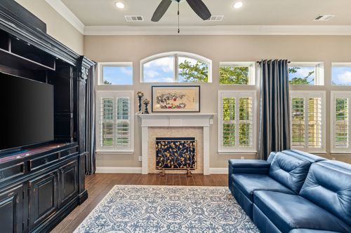 551 Hampshire Drive, Lewisville, TX, 75067 | Card Image