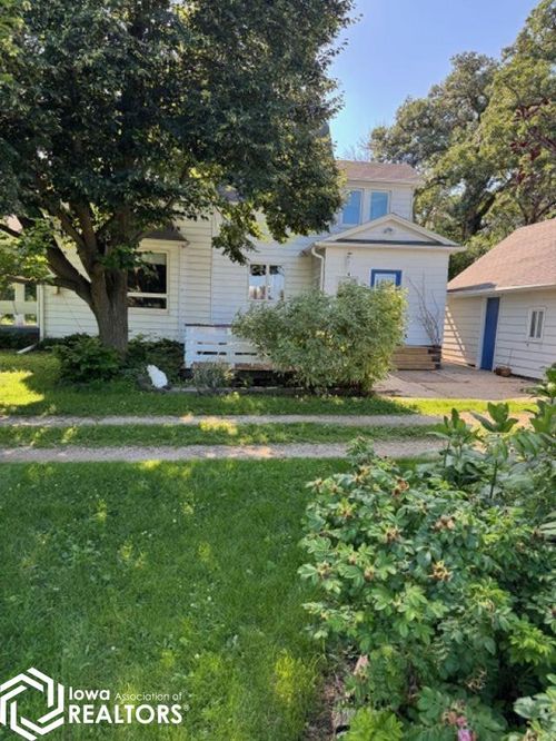 1440 170th St, Hampton, IA, 50441-7439 | Card Image