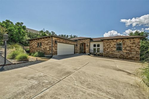 116 Tallstar Dr, Lakeway, TX, 78734-5032 | Card Image