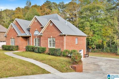 6709 Scooter Drive, House other with 4 bedrooms, 3 bathrooms and null parking in Trussville AL | Image 3