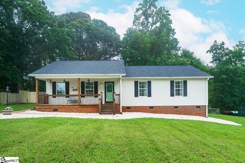 150 Beverly Cir, Liberty, SC, 29657-8933 | Card Image