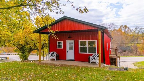 45223 Oak Ave, Saint Clairsville, OH, 43950-7782 | Card Image