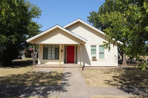 802 S Anson St, Stamford, TX, 79553-6504 | Card Image