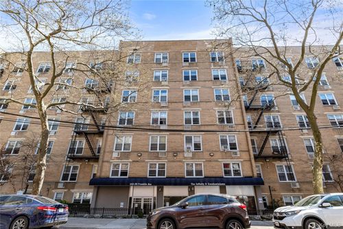 3a-14220 Franklin Ave, Flushing, NY, 11355-2619 | Card Image