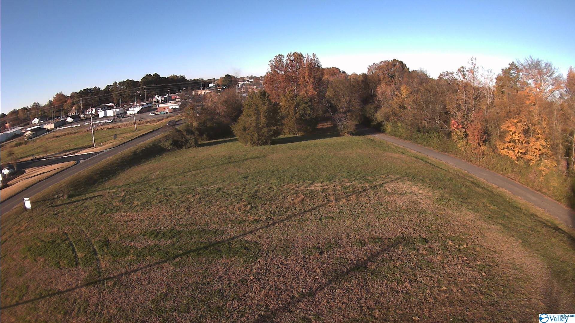 Monroe St, Athens, AL 35611