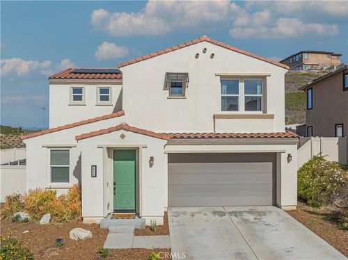 18175 Meridian Ln, Saugus, CA, 91350-3287 | Card Image