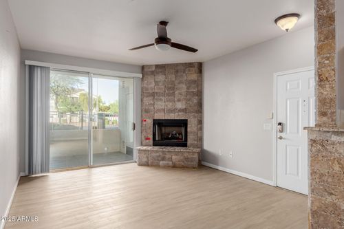 1010-2929 W Yorkshire Dr, Phoenix, AZ, 85027-3949 | Card Image