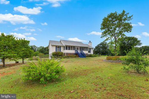 9178 Hannah Dustin Ln, WARRENTON, VA, 20187 | Card Image