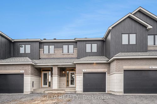 74 Richelieu St, Embrun, ON, K0A1W0 | Card Image