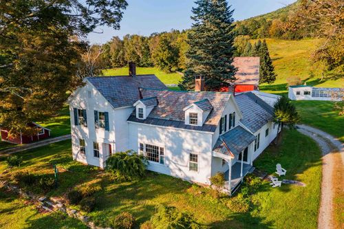 3402 Vt Route 313 W, Arlington, VT, 05250-8957 | Card Image
