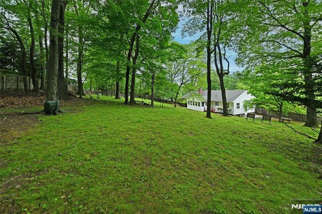 388 Holly Dr, House other with 3 bedrooms, 2 bathrooms and null parking in Wyckoff NJ | Image 26