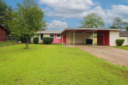 800 Sheryl Ln, Longview, TX, 75604-3971 | Card Image