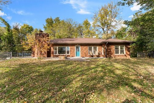 2701 46th Ave, Rock Island, IL, 61201-6947 | Card Image