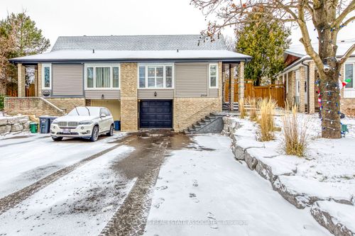 2939 Arvida Cir, Mississauga, ON, L5N1R4 | Card Image