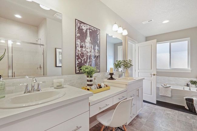 18126 E Barclay Ct, House other with 4 bedrooms, 2 bathrooms and null parking in Greenacres WA | Image 12