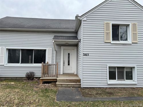 3165 Alpine Rd, Troy, MI, 48084-1520 | Card Image