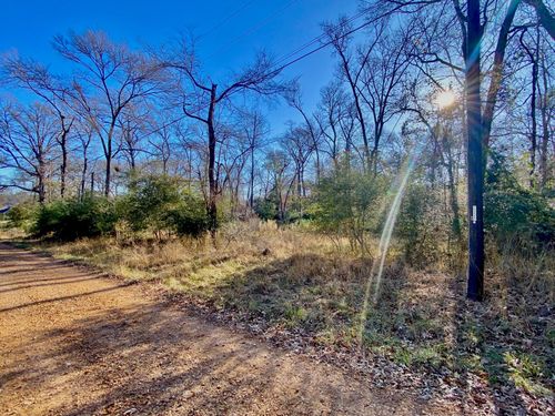 9 Tall Timber, Crockett, TX, 75835 | Card Image