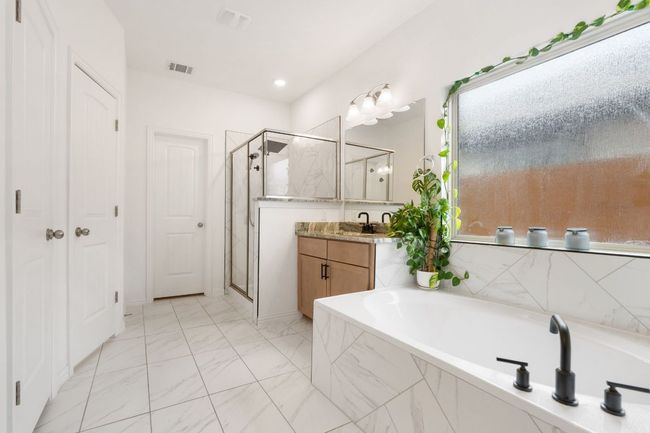 17904 Clairess Ln, House other with 4 bedrooms, 3 bathrooms and null parking in Manor TX | Image 13