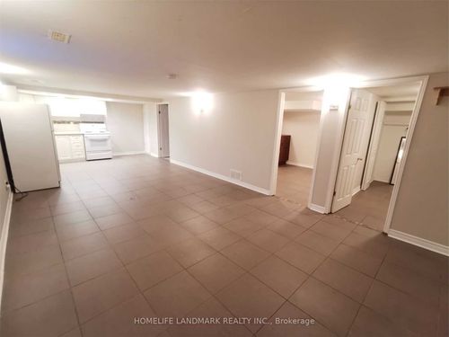 727 Hewson Dr, Pickering, ON, L1W1T6 | Card Image