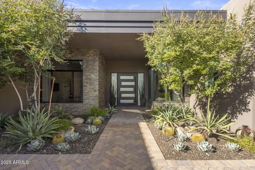 10284 E Running Deer Trl, Scottsdale, AZ, 85262-8960 | Card Image