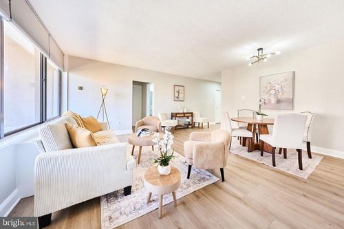 apt-1718s-3705 S George Mason Dr, FALLS CHURCH, VA, 22041-4787 | Card Image