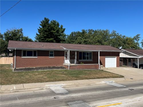 942 E St, Charleston, IL, 61920-1815 | Card Image