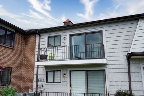 7 High Gate Trl, Fairport, NY, 14450-2723 | Card Image