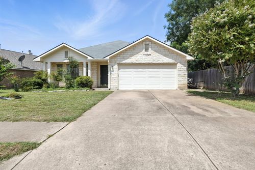 107 Chandler View Trl, Round Rock, TX, 78665-2843 | Card Image