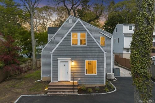 10 Harby Dr, Huntington, NY, 11743-5012 | Card Image