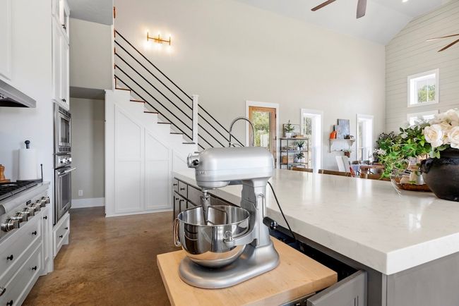 792 Langes Mill Rd, Home with 3 bedrooms, 3 bathrooms and null parking in Doss TX | Image 24