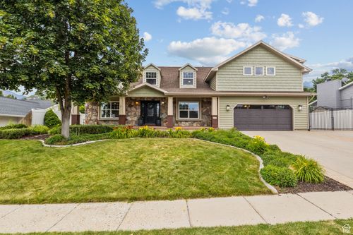 8103 S Deer Creek Rd, Salt Lake City, UT, 84121-5748 | Card Image