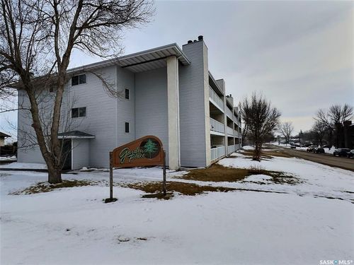 104-306 Perkins Street, Estevan, SK, S4A2K1 | Card Image