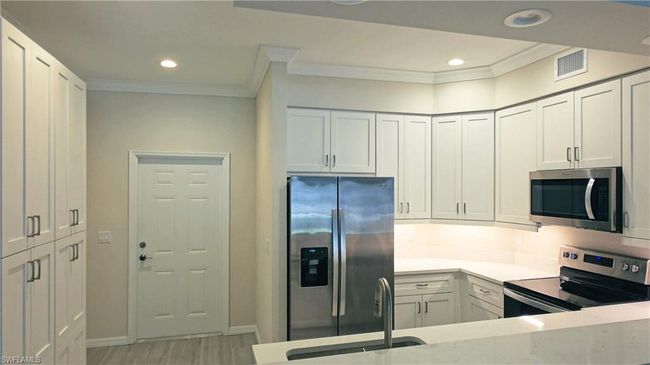 UNIT-205 - 1137 Winding Pines Cir, Condo with 2 bedrooms, 2 bathrooms and 1 parking in CAPE CORAL FL | Image 5