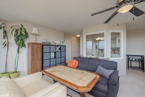 1504-10082 148 St, Surrey, BC, V3R0S3 | Card Image