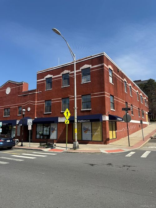 25-23-25 Spring St, Ossining, NY, 10562-4700 | Card Image