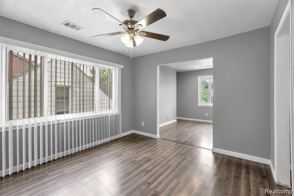 Residential Lease in Detroit 4