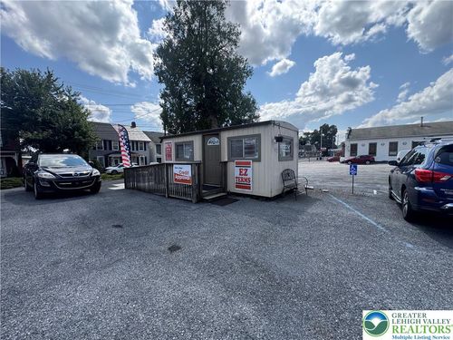 3-7831 Main St, FOGELSVILLE, PA, 18051-1743 | Card Image