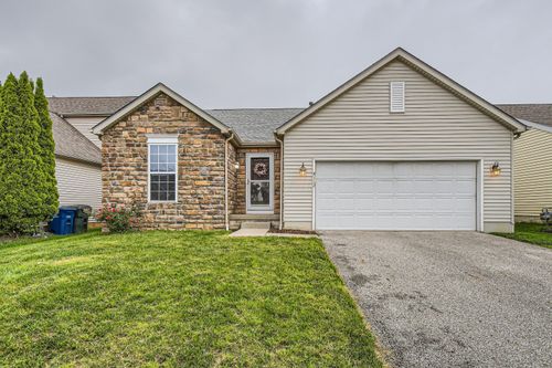 8322 Parori Ln, Blacklick, OH, 43004-8422 | Card Image