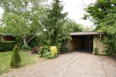 182 Old Ancaster Rd, House other with 4 bedrooms, 1 bathrooms and 7 parking in Dundas ON | Image 3