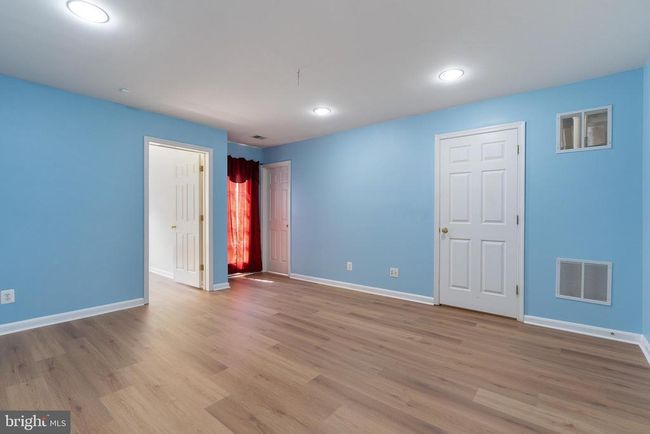 5161 Sapphire Sky Ln, Townhouse with 4 bedrooms, 3 bathrooms and null parking in CENTREVILLE VA | Image 34