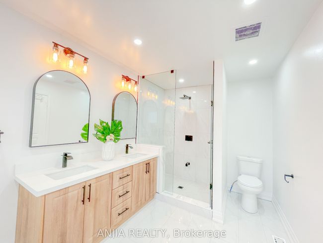 2330 Bur Oak Ave, House attached with 4 bedrooms, 4 bathrooms and 1 parking in Markham ON | Image 34
