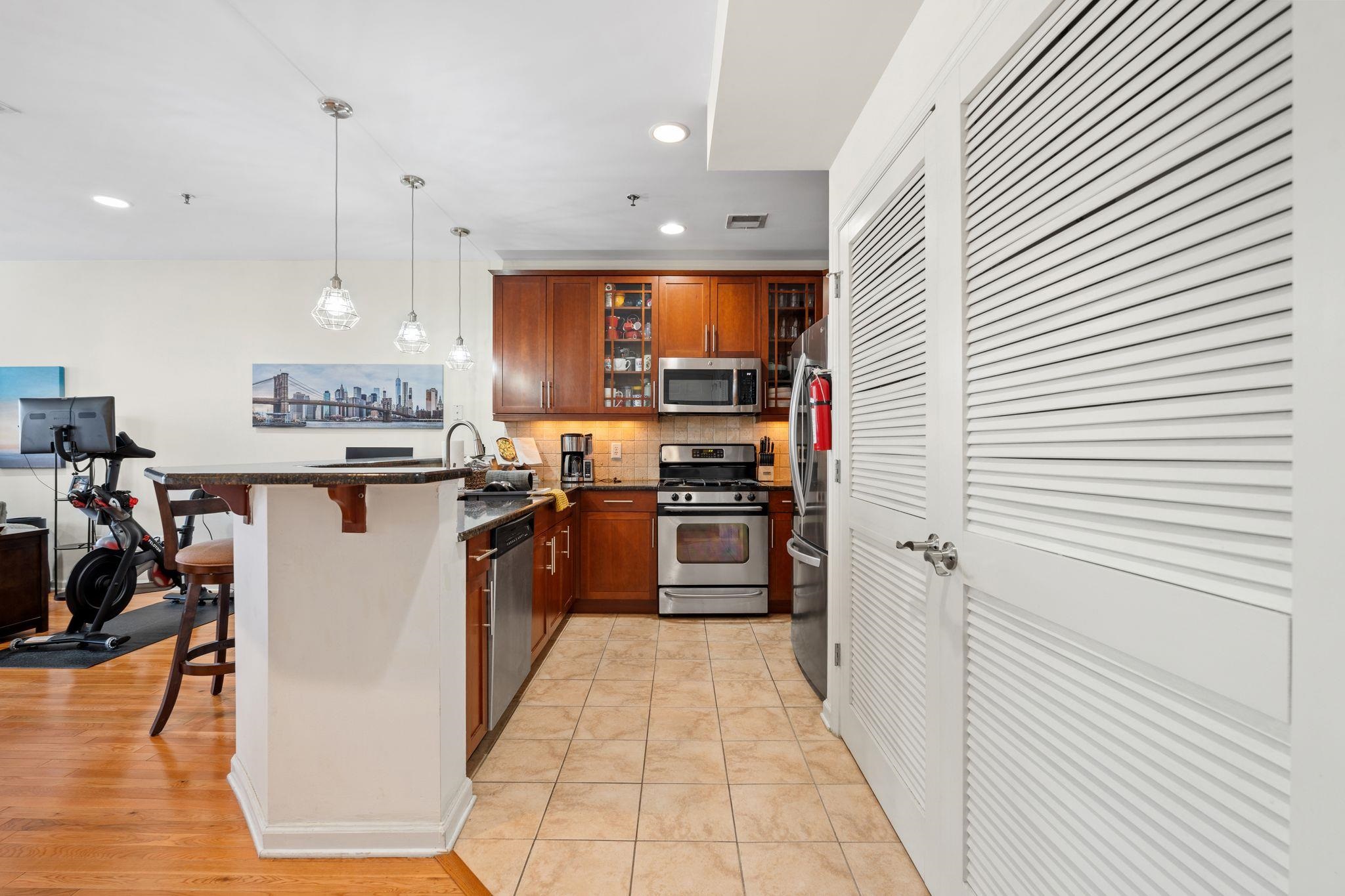 Residential in Weehawken 4